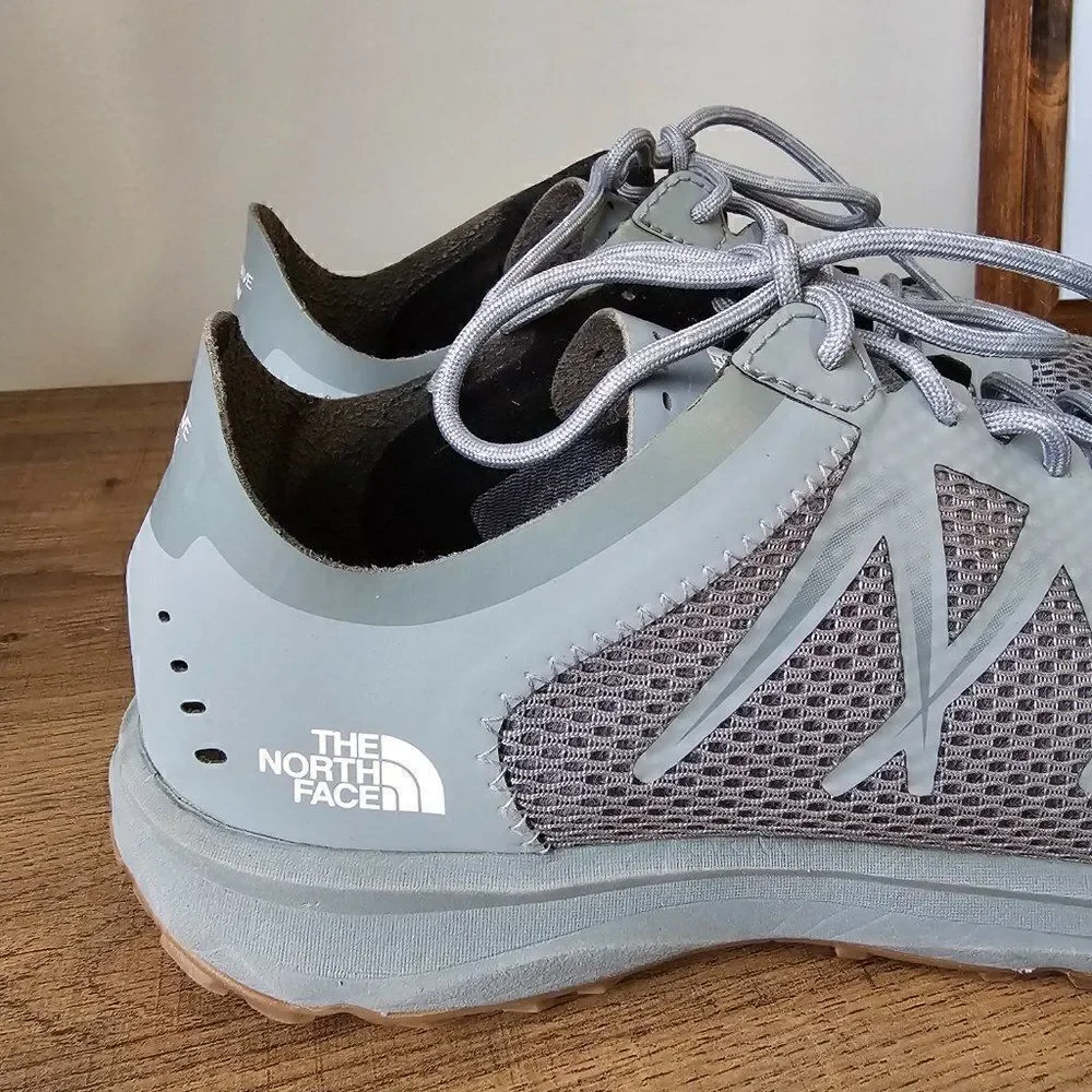 EUC THE NORTH FACE LITEWAVE FLOW SNEAKERS VIBRAM SOLES SIZE 9.5 WOMENS